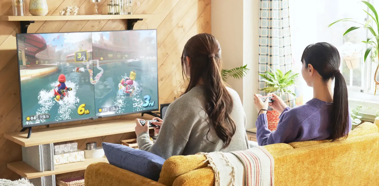 Nintendo Switchはいま4機種から選ぶ時代。2026年の価格・違い・互換性まとめ 5 テレビにマリオカート ワールドを映して遊ぶNintendo Switch 2